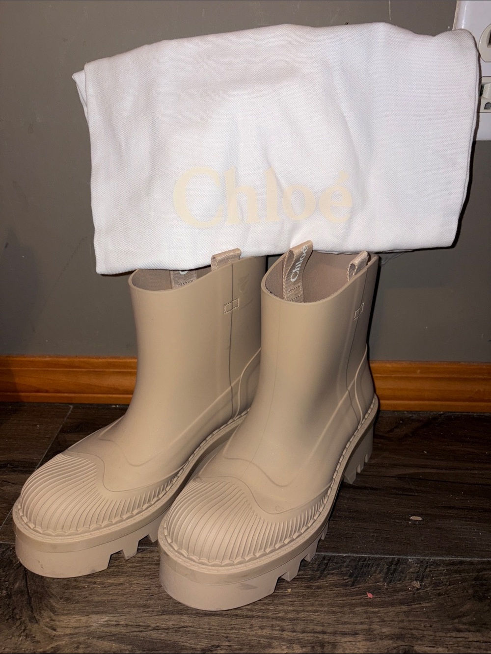 Chloé Beige Chunky Rubber Chelsea Boots 8.5